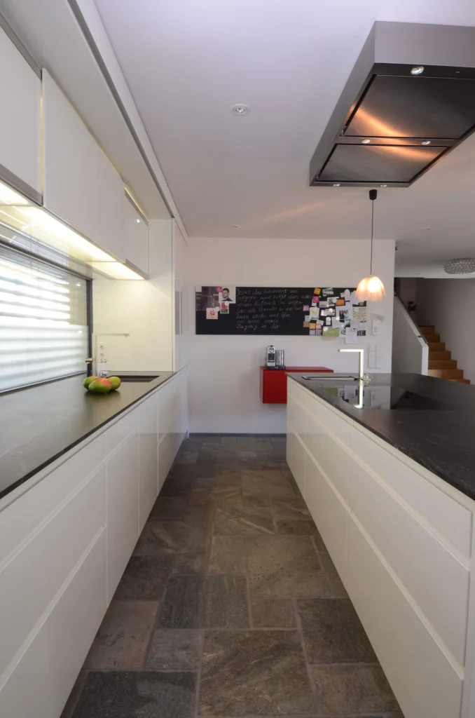 Kochen mit modernem Minimalismus