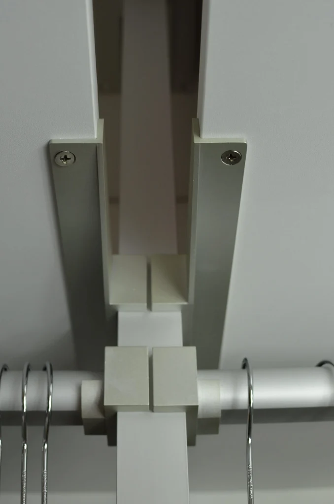 Ankleide unter spitzem Dach – Ankleide, Innenarchitektur Manuela Bross (Bild 12)