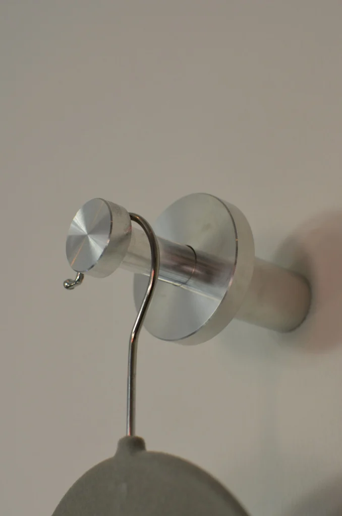 Ankleide unter spitzem Dach – Ankleide, Innenarchitektur Manuela Bross (Bild 13)