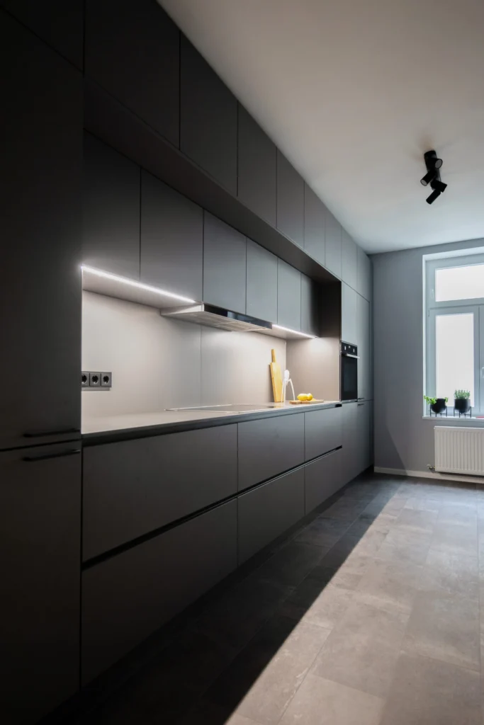 Clean Chic Schwabing – Garderobe, Innenarchitektur Manuela Bross (Bild 3)
