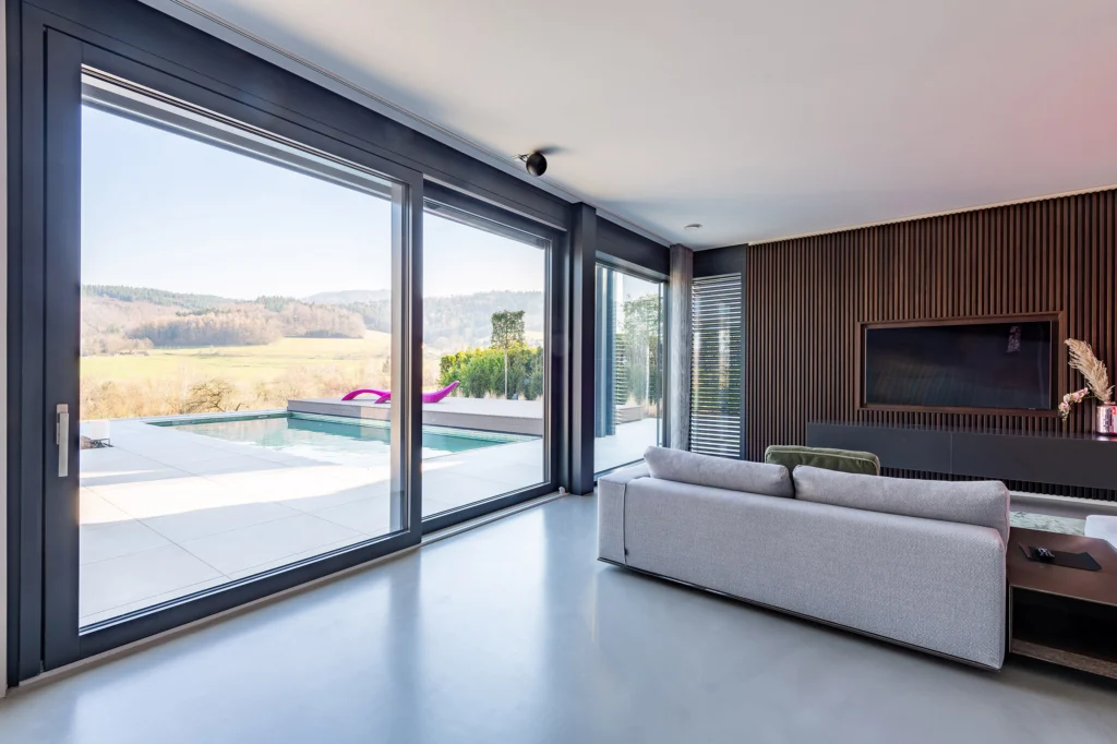 Moderne Schwarzwald Villa mit Ausblick