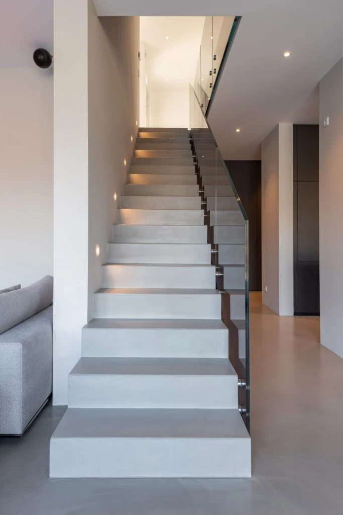 Moderne Schwarzwald Villa mit Ausblick – Ankleide, Innenarchitektur Manuela Bross (Bild 7)