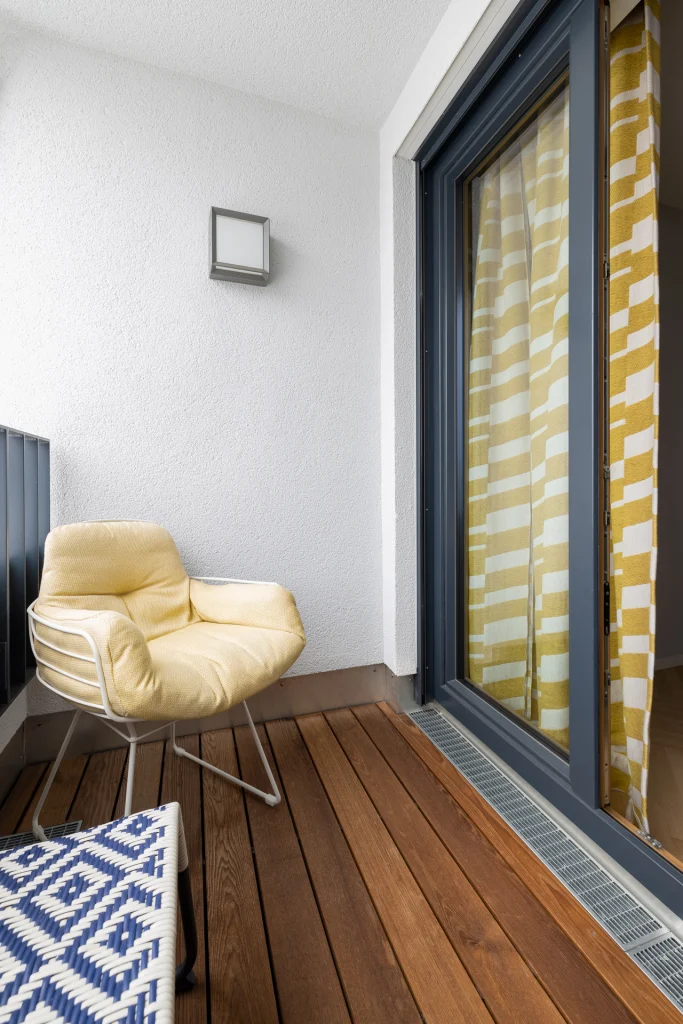Dachgeschoss-Wohnung in Schwabing – Essen, Innenarchitektur Manuela Bross (Bild 3)