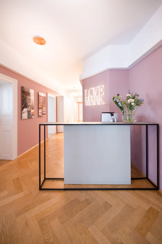 Lovemark PR Agentur München – Arbeiten, Innenarchitektur Manuela Bross (Bild 15)